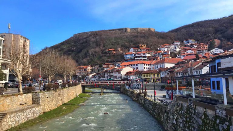 Moti sot dhe nesër, me diell dhe temperatura pranverore