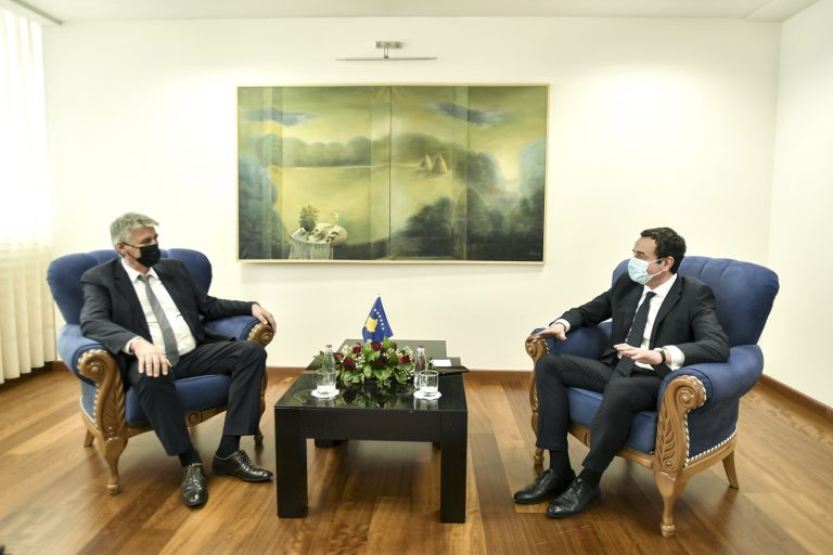 Kurti flet me Selën për bashkërendimin e politikës shqiptare në rajon