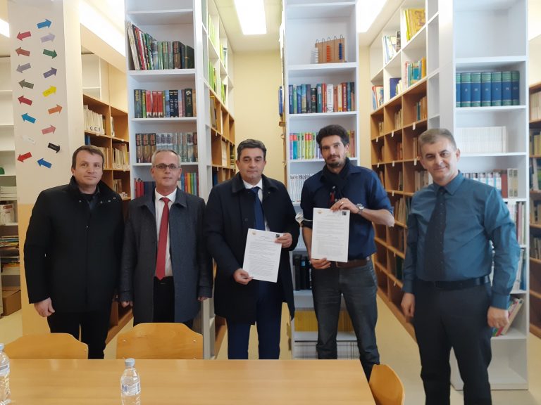 Memorandum bashkëpunimi ndërmjet Universitetit “Ukshin Hoti” Prizren dhe Asociation “Loyola – Gymnasium” Prizren