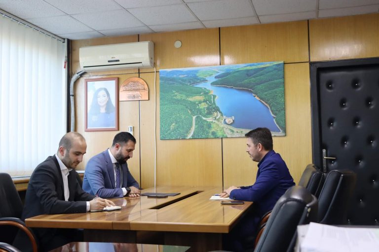 Elbert Krasniqi njofton për nisjen e projektit për sigurimin e ujit të pijes për komunitetet!