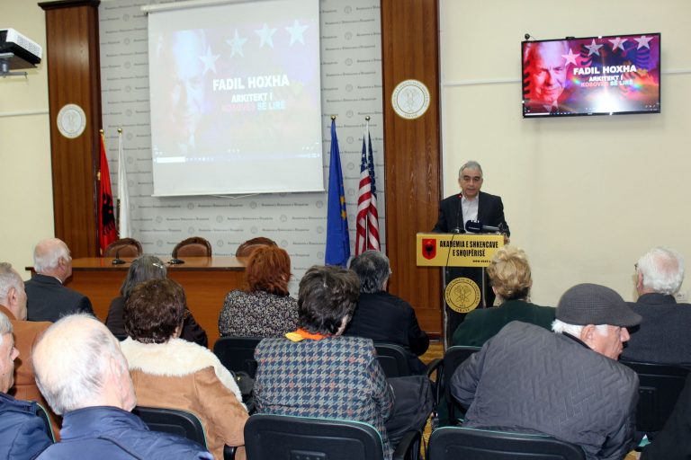 Promovohet në Tiranë filmi dokumentar “Fadil Hoxha – Arkitekt i Kosovës së lirë”