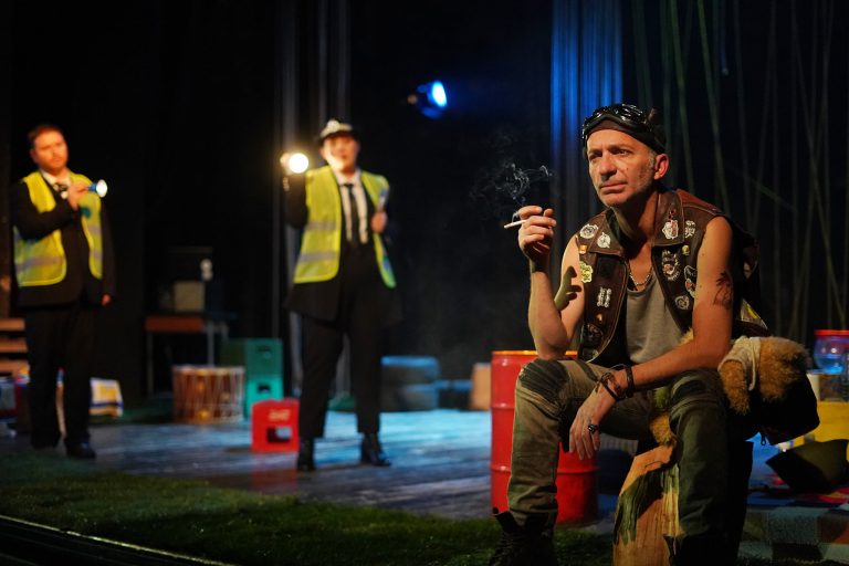 Nesër shfaqet repriza e shfaqjes “Jerusalem” në Teatrin e Qytetit “Bekim Fehmiu” në Prizren