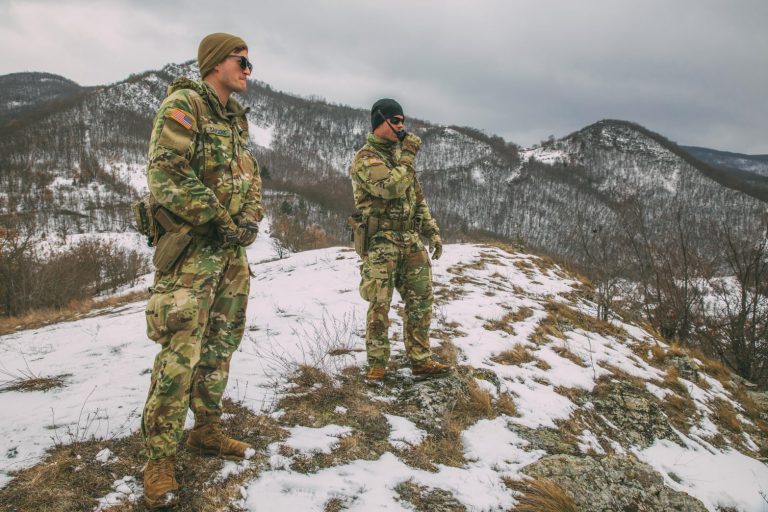 Ushtarët amerikan duke patrulluar në kufirin Kosovë-Serbi