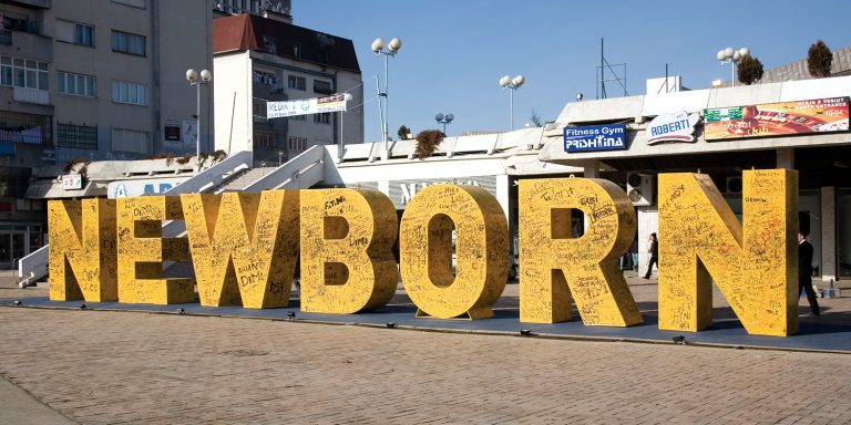 Dizajni i NEWBORN-it sivjet i kushtohet fuqisë së grave