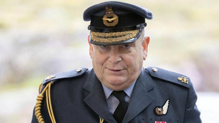 Emisari britanik sot qëndron për vizitë në Kosovë, takohet me krerët e shtetit