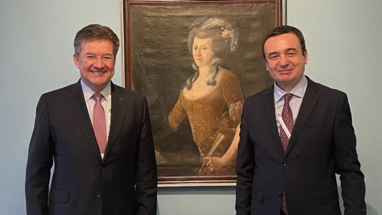 Kurti takon Lajçakun: Dialog parimor që në qendër ka njohjen reciproke