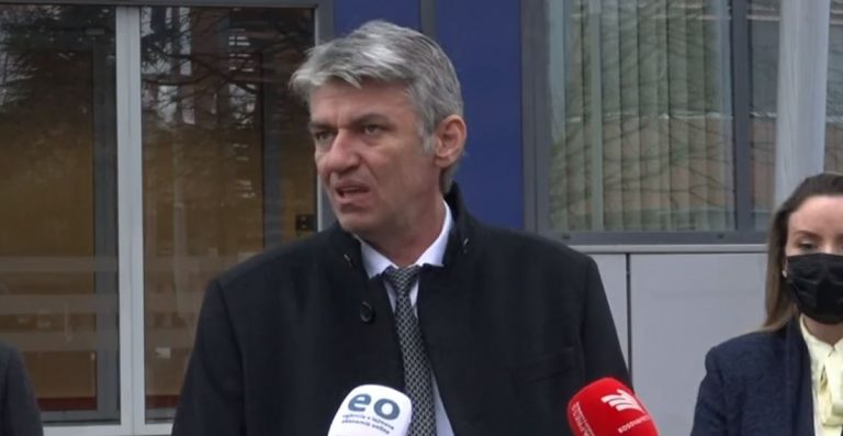 Sela takohet me Kurtin: Masat anti COVID do të lehtësohen