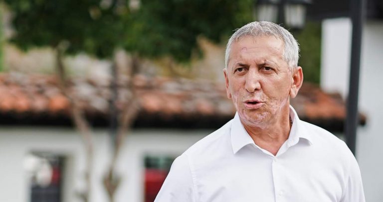 Quni: Vetëvendosje me fokus të veçantë në dy deputetë tanë