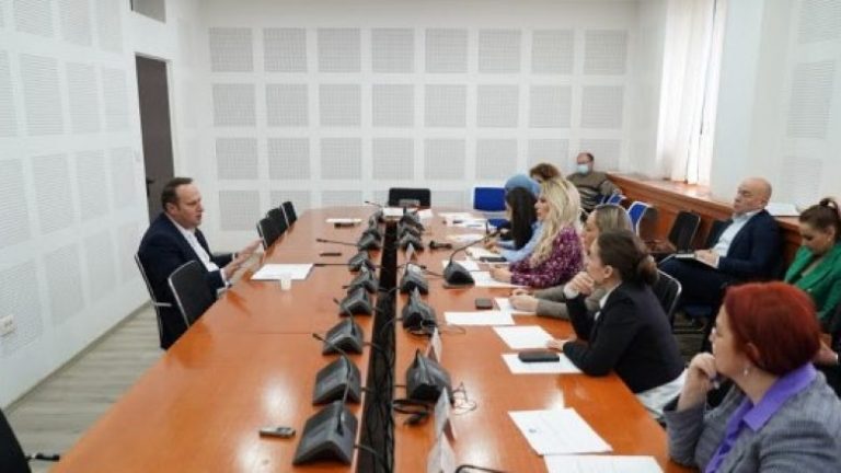 ​Kryesuesi i KGjK-së kërkon ndryshimin e Ligjit për mbrojtjen nga diskriminimi