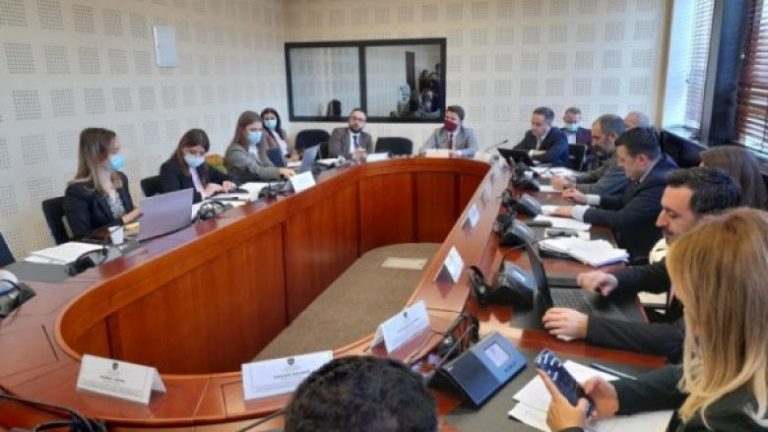 Komisioni për Legjislacion miratoi në parim Projektligjin për Byronë Shtetërore për verifikimin dhe konfiskimin e pasurisë