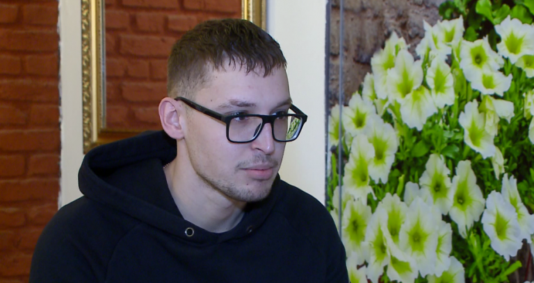 Historia e 22-vjeçarit rus që ndihet shqiptar