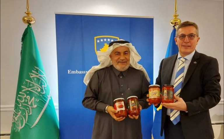 Ajvari i Krushës promovohet në Arabi nga Ambasadori i Kosovës