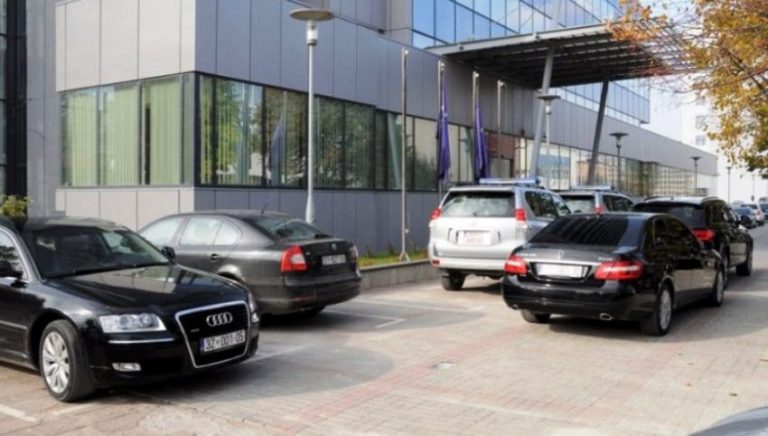 Deputetët që shpenzuan më së shumti për karburante