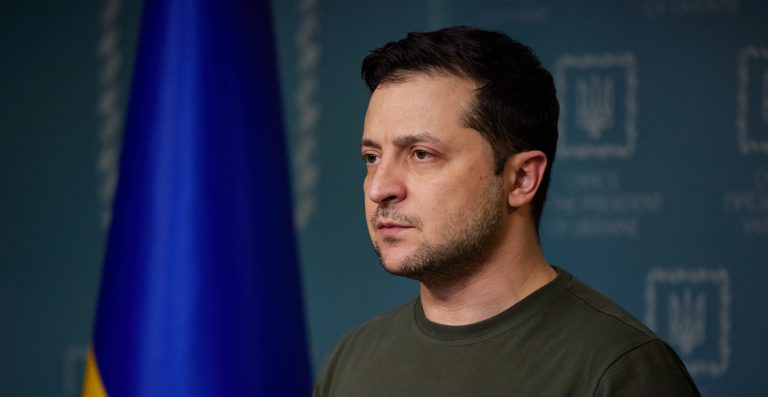 Zelensky kërkon aeroplanë nga NATO