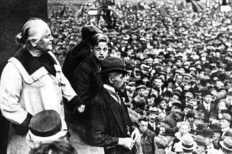 Dita Ndërkombëtare e Gruas: Historia, marshimet dhe festimet