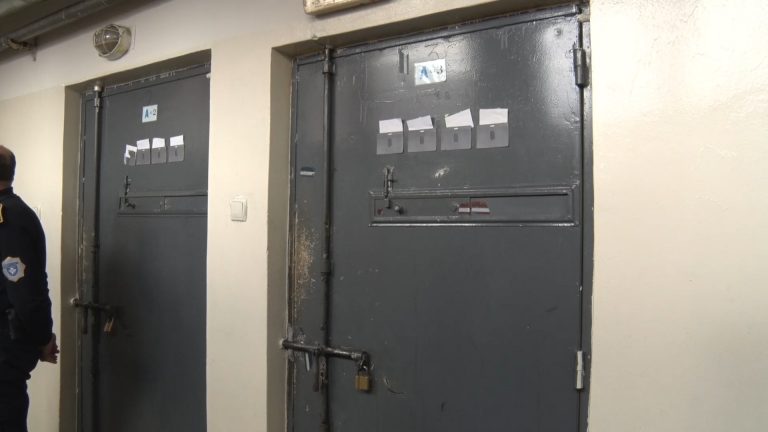 Kosova mohon pezullimin e ujdisë me Danimarkën për burgjet, së shpejti i dërgohet presidentes