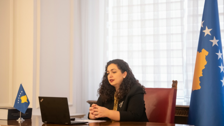 Nga rëndësia e anëtarësimit të Kosovës në NATO e deri te ftesa për takim dypalësh – përmbajtja e letrës së plotë të Osmanit dërguar Bidenit