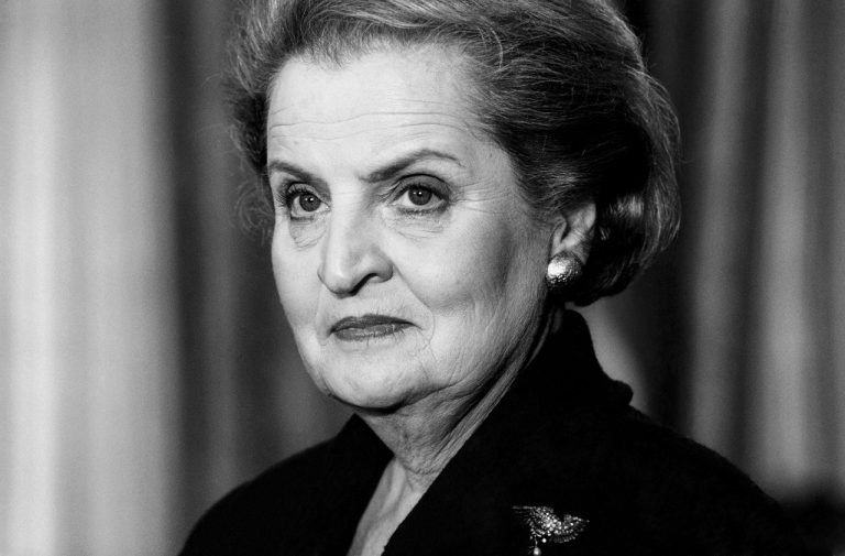 Sot ditë zie në Kosovë për Madeleine Albright