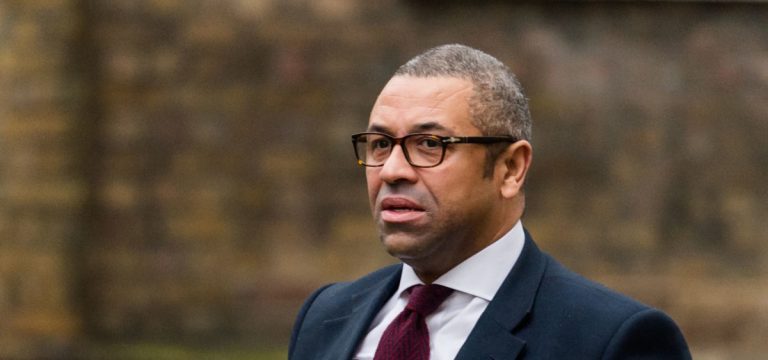 Ministri britanik: Londra e përkushtuar për integrimin euroatlantik të Kosovës