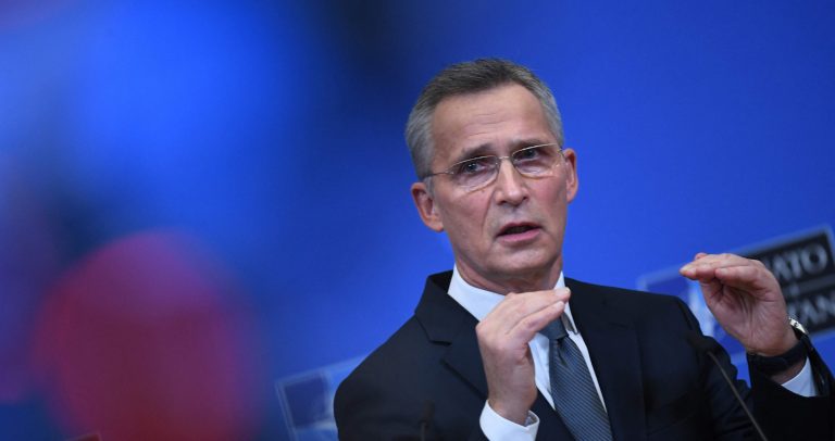 Stoltenberg: Vrasja e civilëve është krim lufte