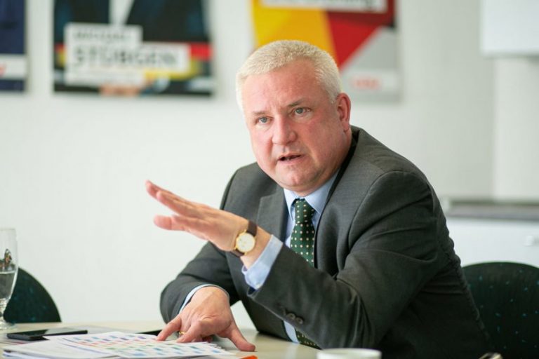 Deputeti gjerman, Abraham: Nëse respektojmë standardet, Kosova duhet të anëtarësohet në KiE