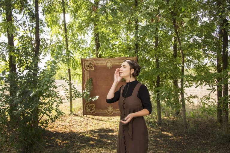 Agona Shporta – duke sjellë kultura të ndryshme muzikore në Ballkan dhe më gjerë