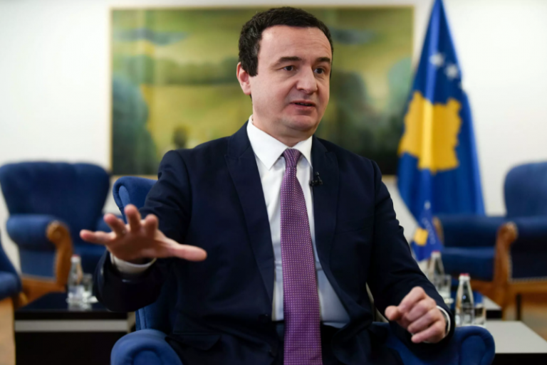 Kurti del me kërkesë për BE’në dhe NATO’n, paralajmëron edhe një herë për rrezikun nga Putin