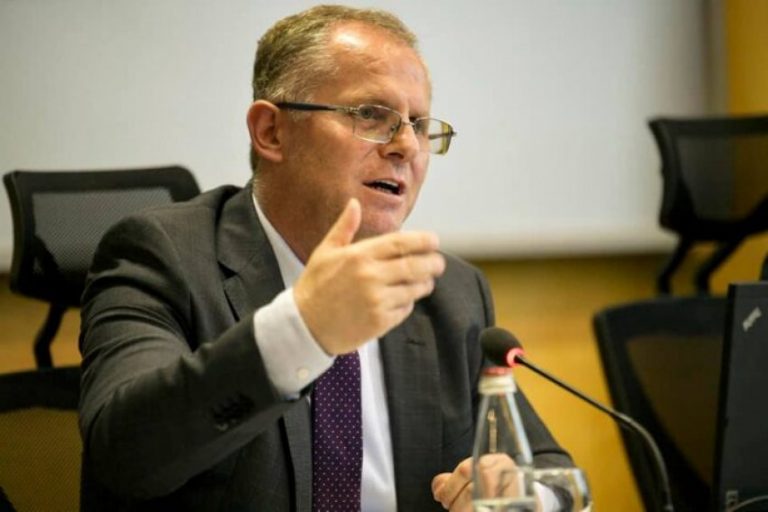 Bislimi për zgjedhjet e 3 prillit: Serbia ta kontaktojë Kosovën