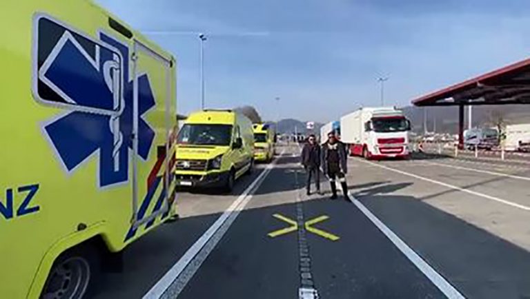 Shqiptarët dërgojnë ndihma nga Cyrihu për në Ukrainë (Video)