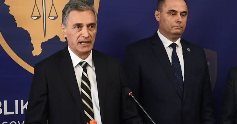 E konfirmon Lumezi: 48 policë të arrestuar dhe dy doganierë nga aksioni “Pika”, disa janë në arrati