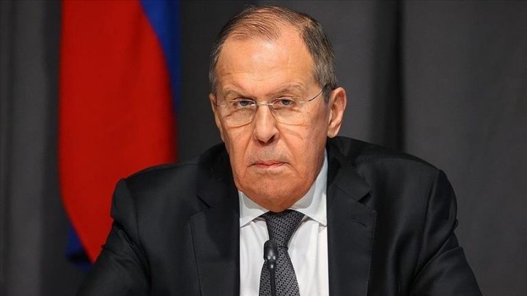 Lavrov: Një mision paqeruajtës në Ukrainë mund të çojë në konflikt me NATO-n