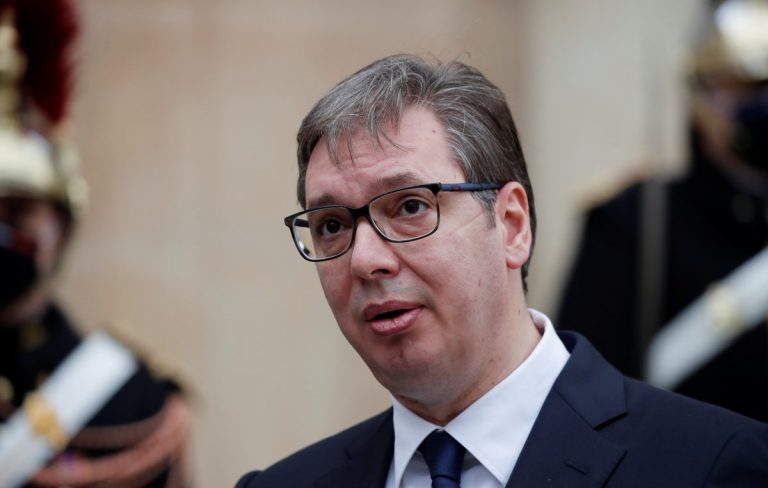 Vuçiq: Naftë s’kemi dhe të Rusisë nuk guxojmë ta marrim