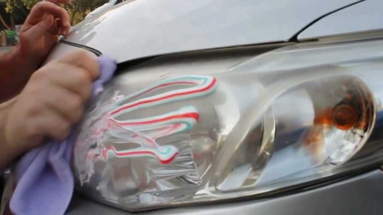 Keni problem me dritat e papastra, truku me dy përbërës ju mundëson t’i pastroni dhe t’i bëni të duken sikur janë të rinj