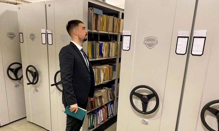 Drejtori Shehu: Nga sot arkiva e Komunës së Prizrenit do të jetë ndër arkivat më të modernizuara