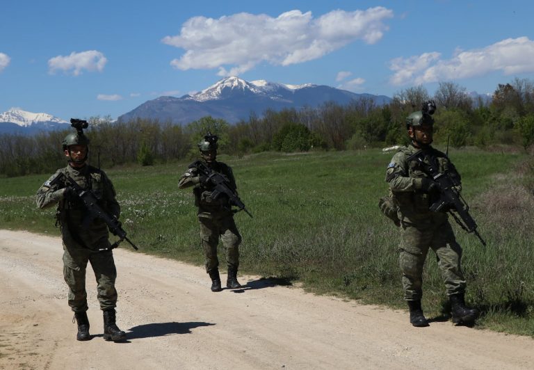 Komandot e FSK-së stërviten nga instruktorët e forcave britanike