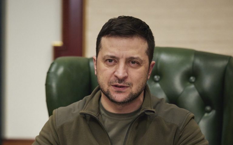 Zelensky shkarkon disa ambasadorë, përfshirë atë të Gjermanisë