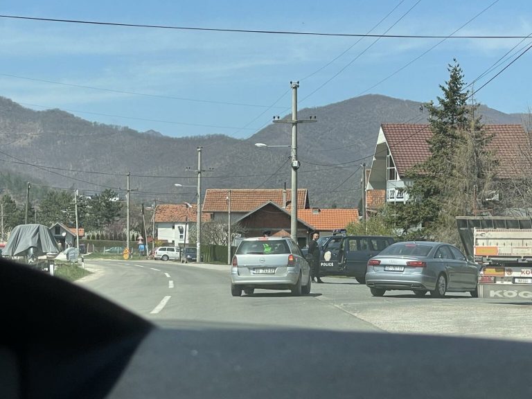 Pamje – Bllokohet rruga për në Bërnjak