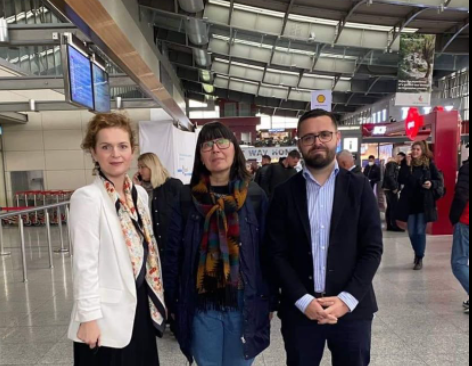 Gazetarja ukrainase që erdhi në Kosovë, sot pritet t’u adresohet mediave