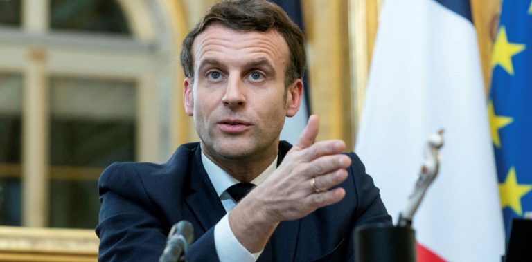 Macron tregon pse nuk do ta përdor termin “gjenocid” për rastin e Ukrainës
