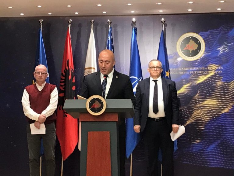 Ramush Haradinaj: Po, po, po, përkrahim tërheqjen e mjeteve nga Trusti