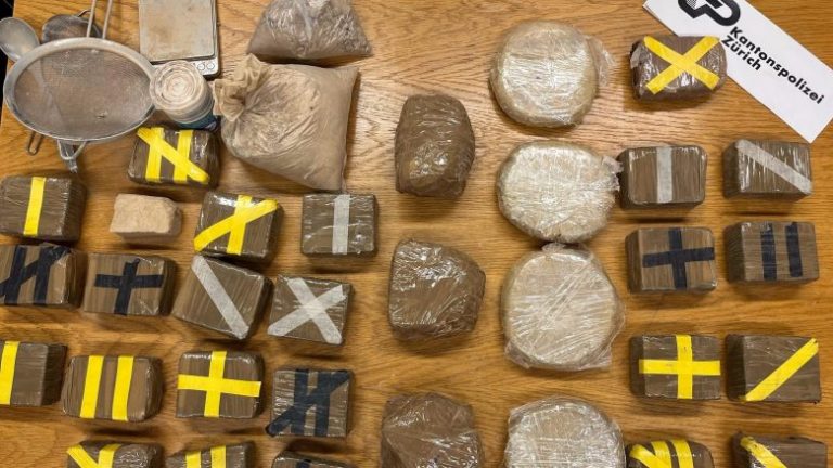 Policia zvicerane arreston tri gra shqiptare me 11 kilogramë heroinë