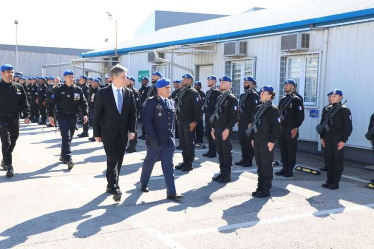 Shefi i EULEX-it përgëzon Policinë e Kosovës