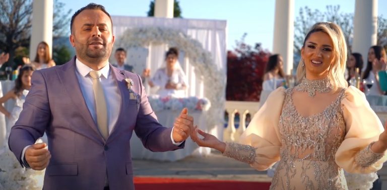 Xhafer e Vlora Ahmetaj publikojnë këngët e tyre më të re “Nusja jonë”