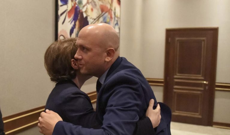 Sarrazini largohet nga Kosova me shumë mbresa