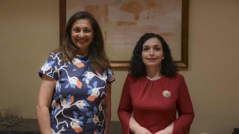 Osmani takon nënsekretaren amerikane të Shtetit