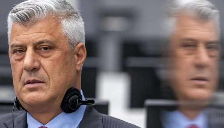 Thaçi uron shqiptarët nga Haga: Besoj se nëntorët e tjerë do t’i festojmë bashkërisht