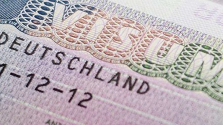 Pajisja me viza pune, të mërkurën hapet regjistrimi i terminëve për muajin korrik në Ambasadën gjermane