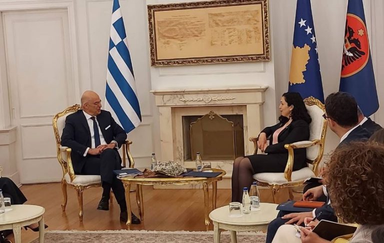 Dalin pamjet e para nga takimi mes Osmanit dhe kryediplomatit grek