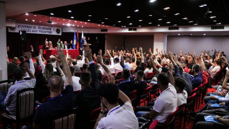 AAK zgjedh sot kryetarin dhe këshillin e përgjithshëm