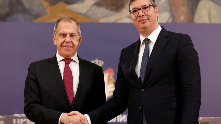 Mali i Zi, Maqedonia e Veriut dhe Bullgaria ndalojnë fluturimin e Lavrovit përpara vizitës në Serbi